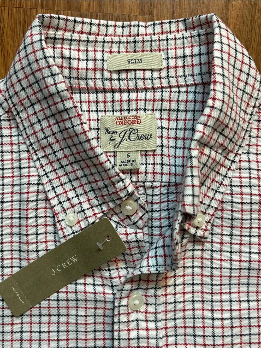 J Crew Shirt Red Black Stripes Button Up Long Sleeve Mens Small Slim Fit Casual